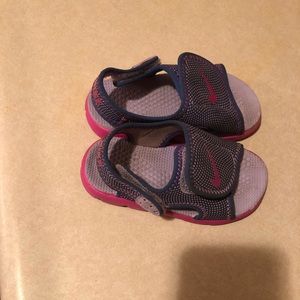 Toddler Nike sandals